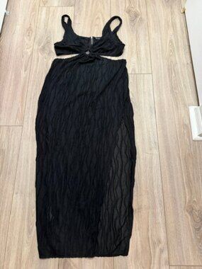 New Pretty Little Thing Balck Textured Cut Out Maxi Dress Size 10